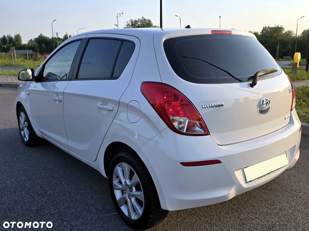 Hyundai i20 1.1 CRDi Comfort - 9