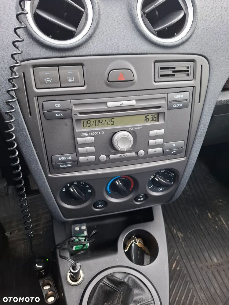 Ford Fusion 1.25 Ambiente - 7