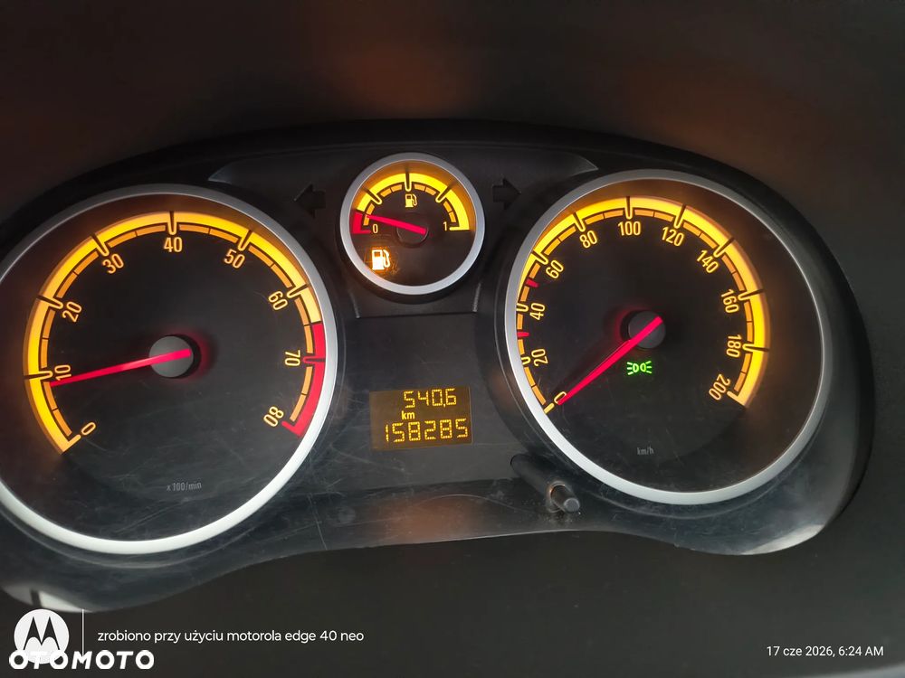Opel Corsa - 8