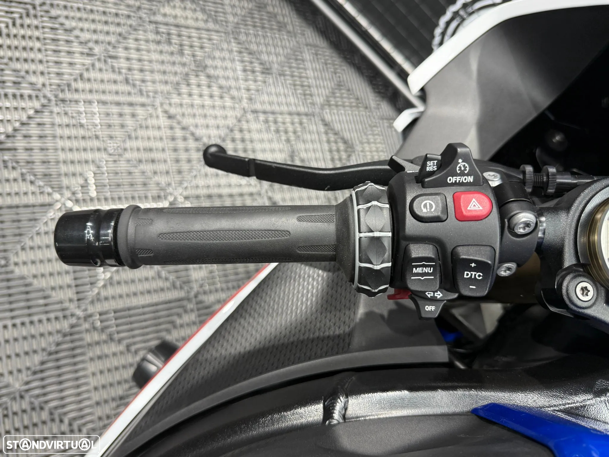 BMW S 1000 RR - 10