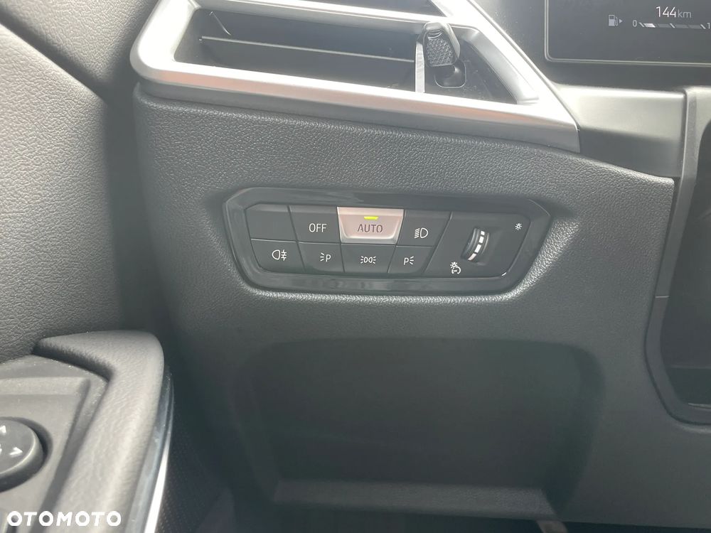BMW Seria 3 320d mHEV M Sport sport - 20