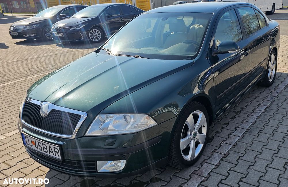 Skoda Octavia 2.0 TDI Elegance Automatic - 1