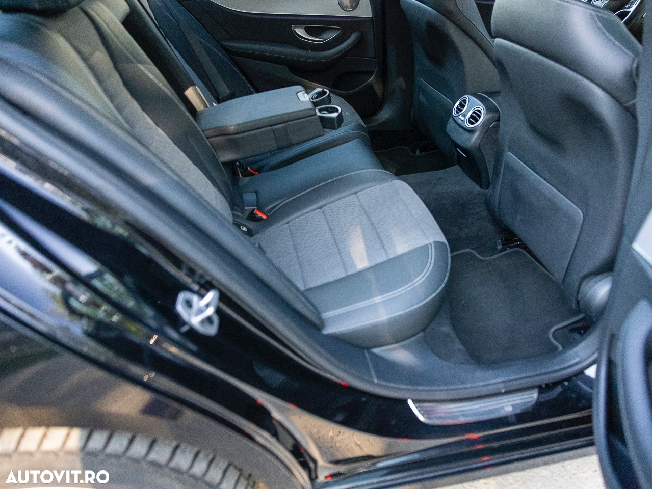 Mercedes-Benz E 300 de 4MATIC Aut. - 5