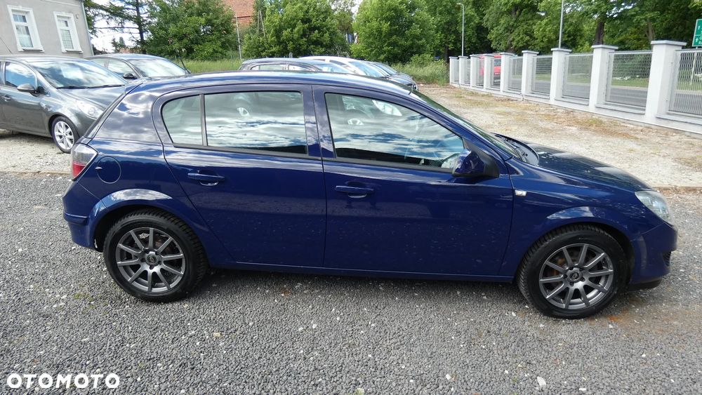 Opel Astra 1.6 Edition - 9