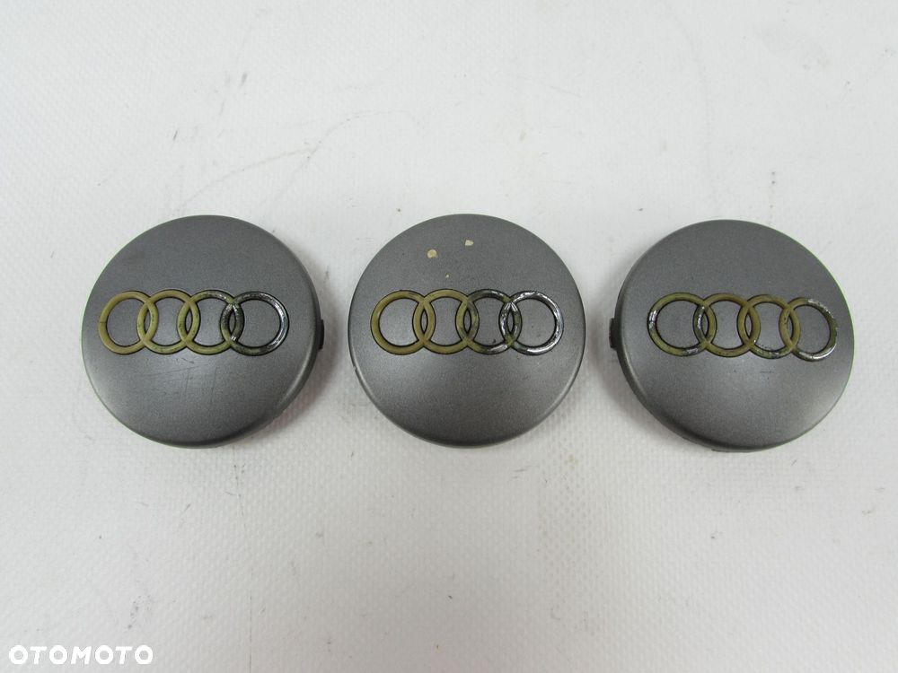 AUDI A3 A4 A6 DEKIELEK FELG  ALUMINIOWYCH 4B0601170 - 2
