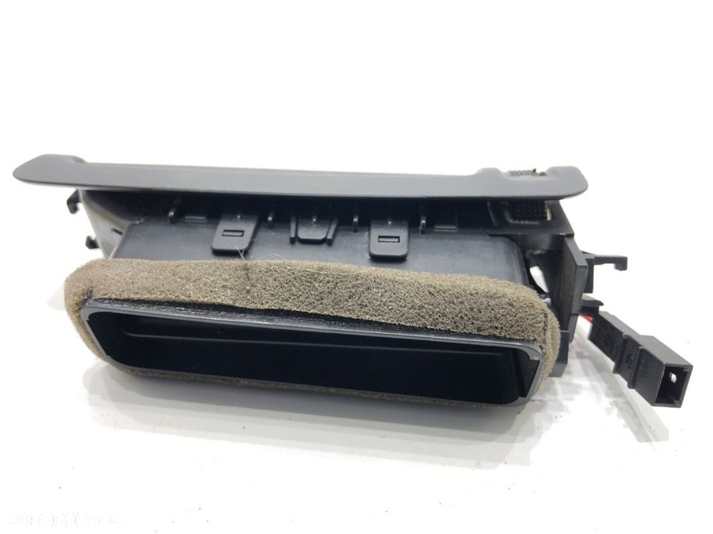 KRATKA NAWIEWU SŁUPKA PRAWA  AUDI A7 Sportback (4GA, 4GF) 2010 - 2018 3.0 TDI quattro 230 kW [313 - 2