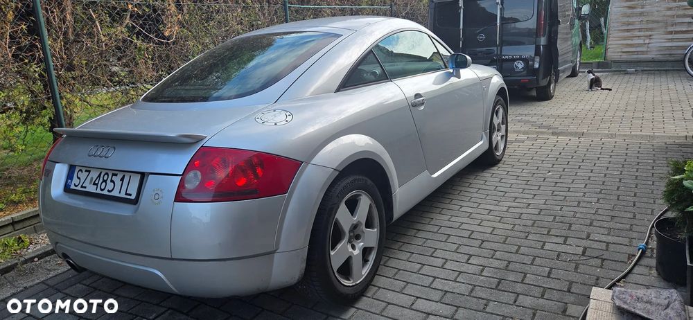 Audi TT Coupé 1.8T - 4