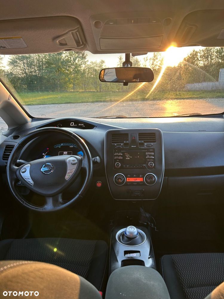Nissan Leaf 24kWh Visia - 8