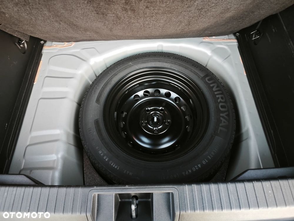 Renault Captur - 21