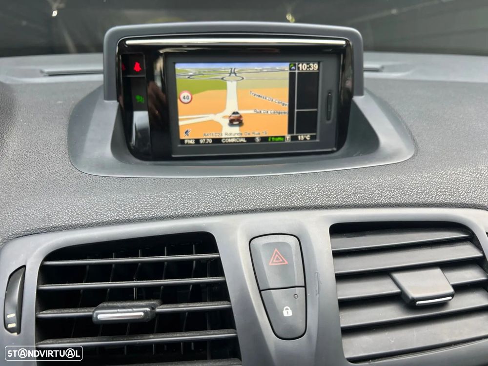 Renault Mégane Sport Tourer ENERGY dCi 110 EXPERIENCE - 11