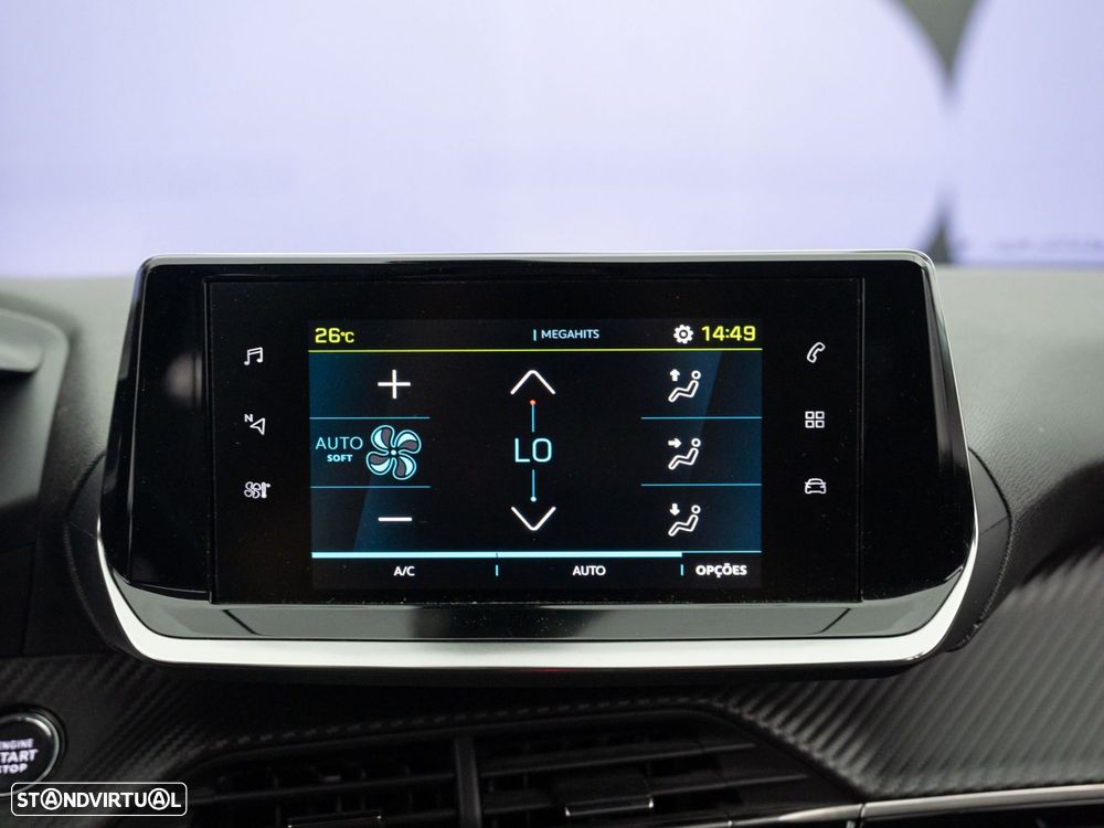 Peugeot e-2008 50 kWh Allure Pack - 32
