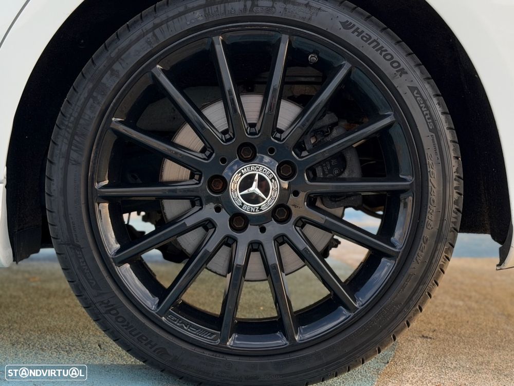 Mercedes-Benz CLA 220 d Shooting Brake AMG Line Aut. - 34