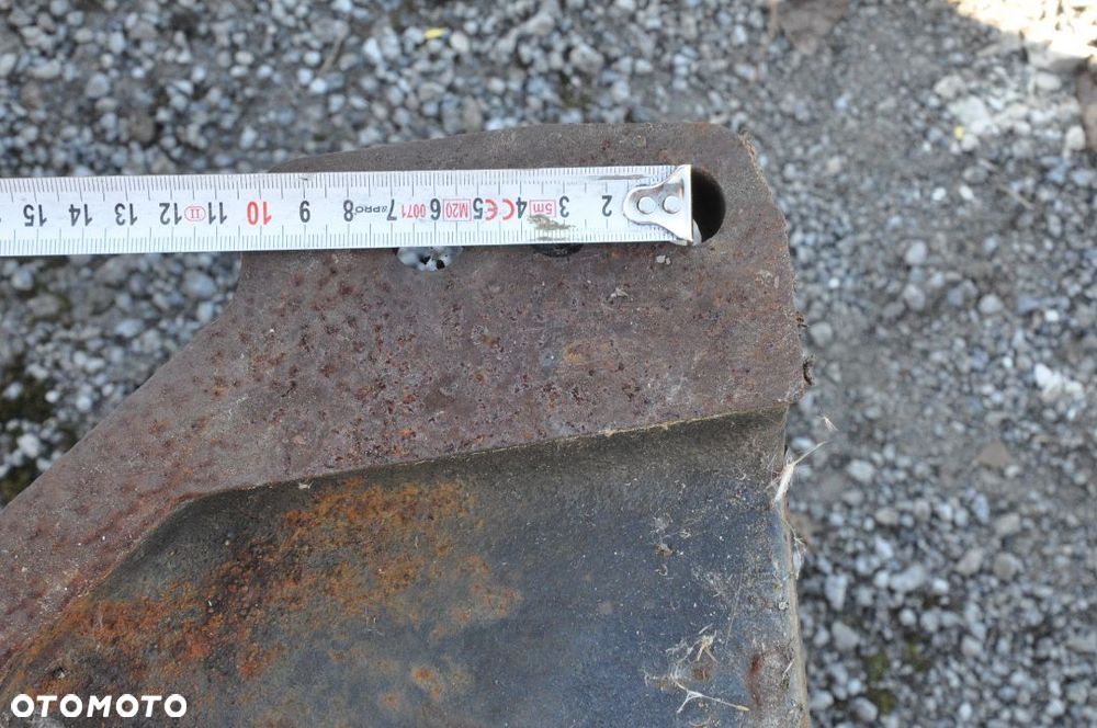 WSPORNIK WIESZAK RAMA CASE / NEW HOLLAND NR PS84313805 - 6