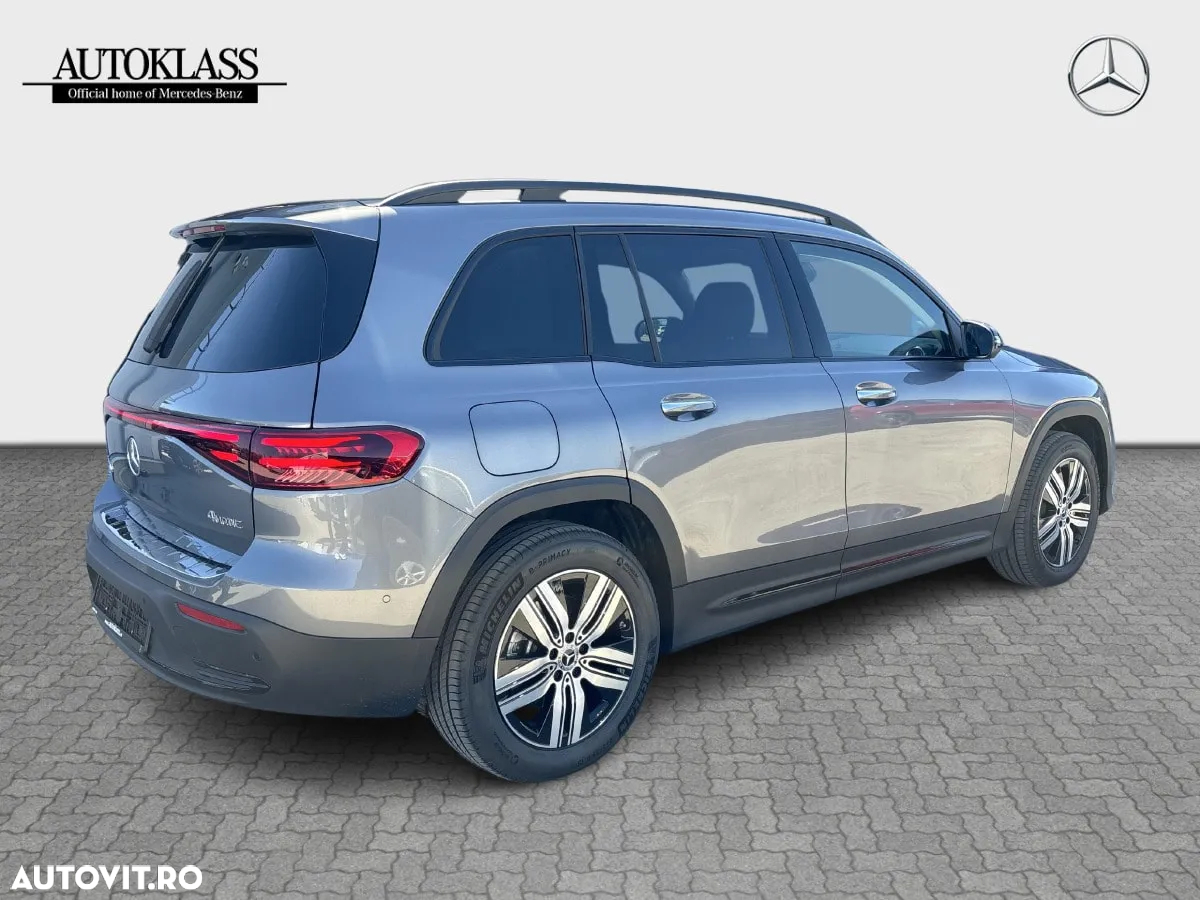 Mercedes-Benz EQB 300 4MATIC - 2