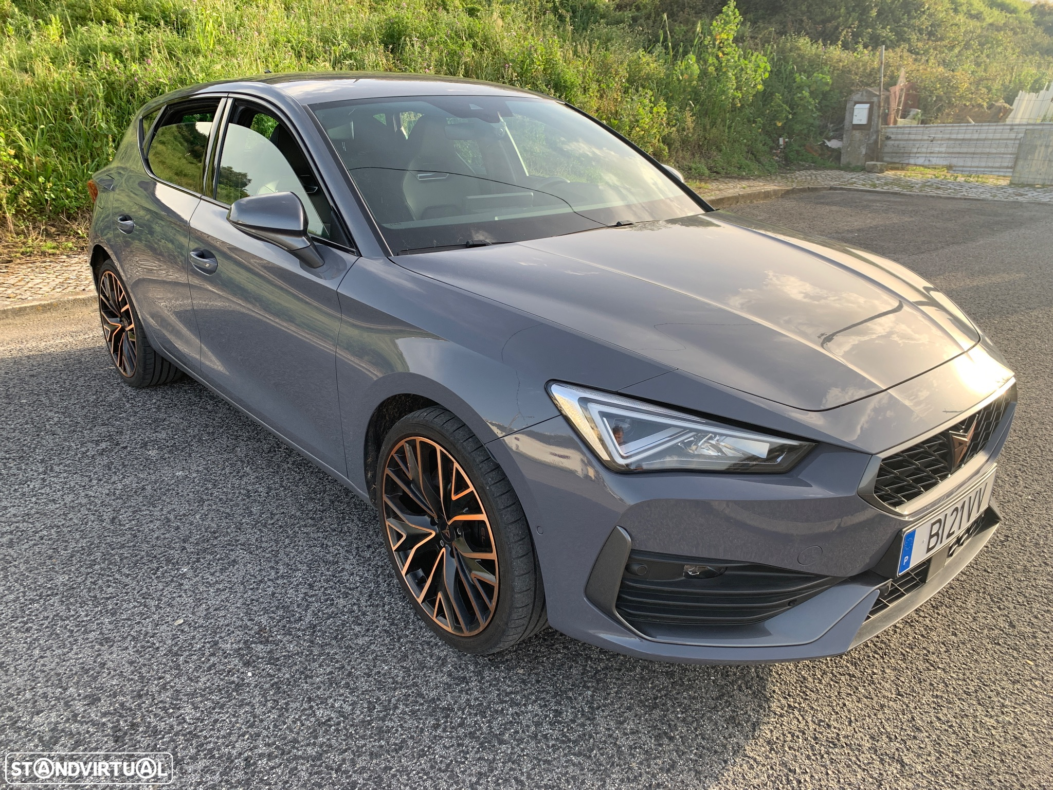 Cupra Leon 1.4 e-Hybrid VZ DSG - 3