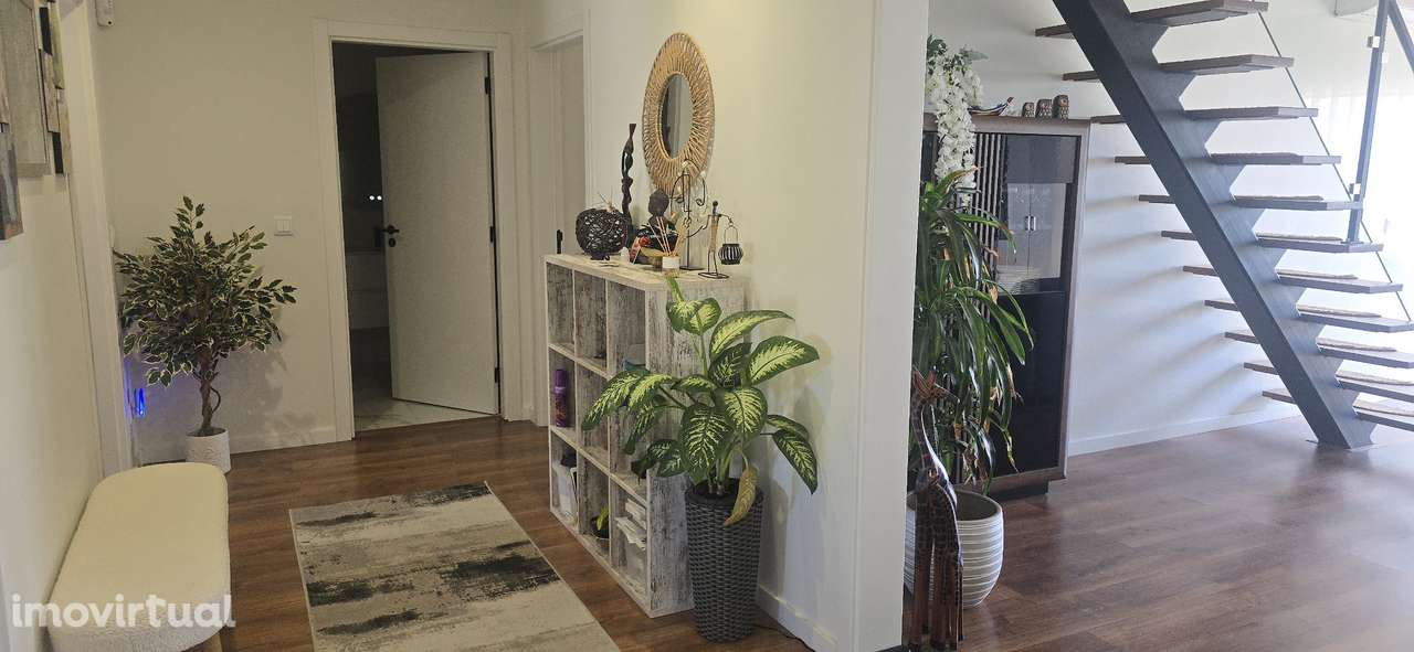 T2 duplex com terraço. - Grande imagem: 5/27