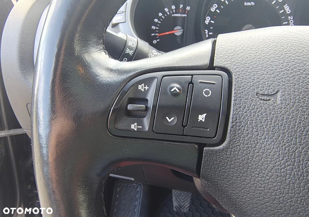 Kia Sportage 1.6 GDI L 2WD - 19