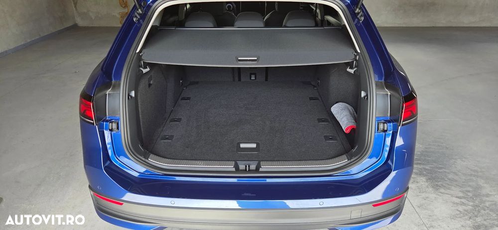 Volkswagen Passat 1.5 eTSI DSG MHEV Base - 16