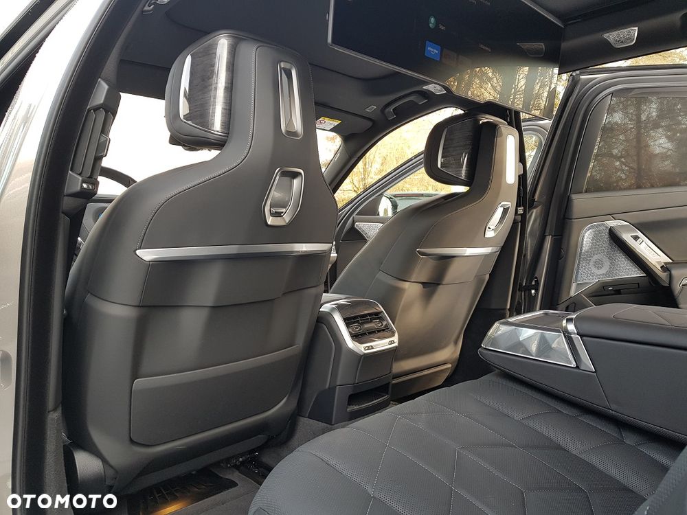 BMW i7 105.7kWh xDrive60 M Sport - 23