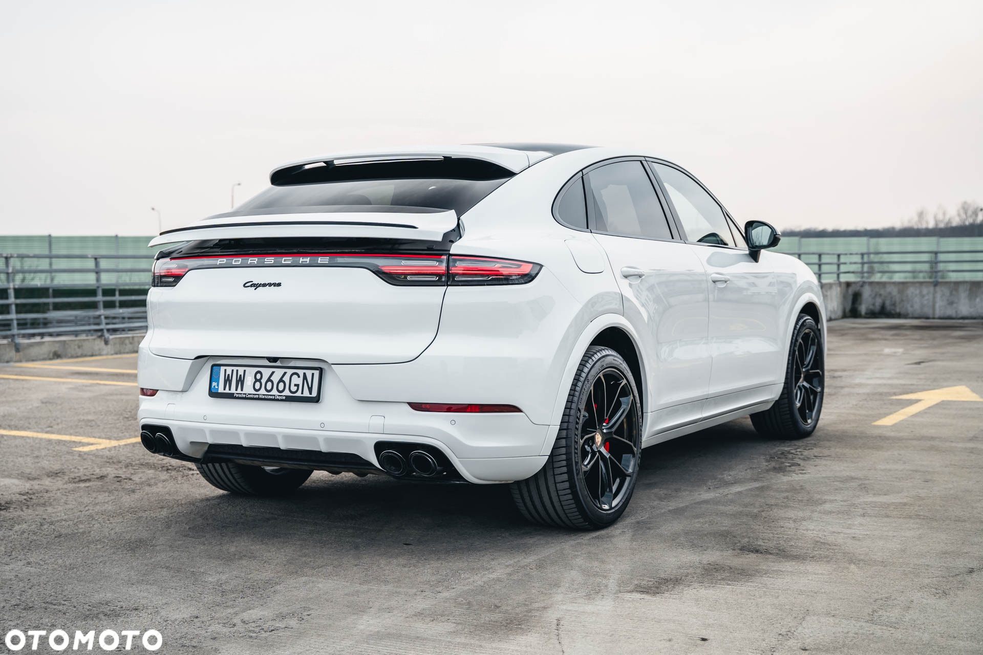 Porsche Cayenne Coupe - 3