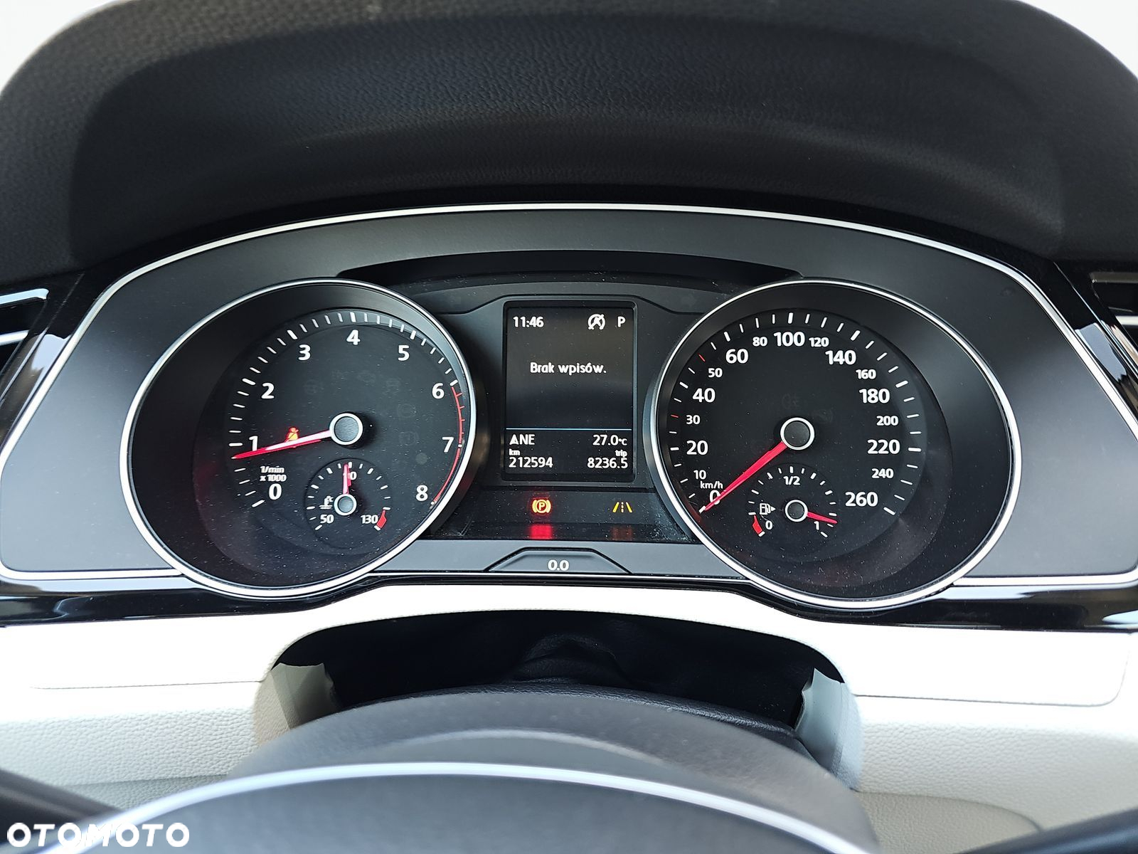 Volkswagen Passat - 21