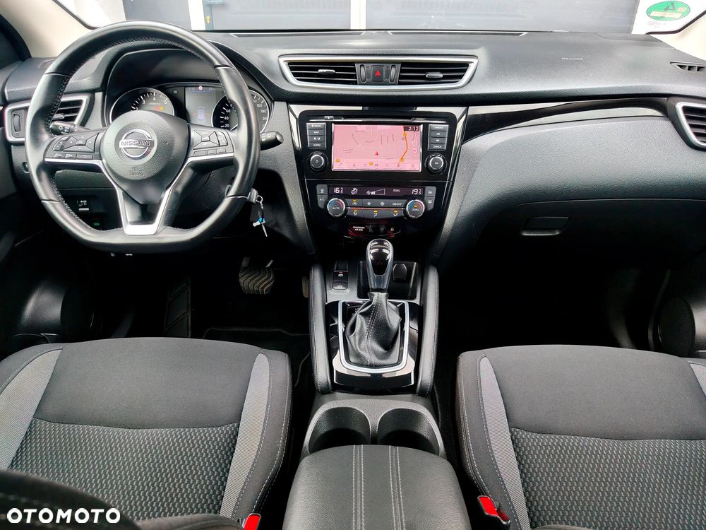 Nissan Qashqai 1.3 DIG-T DCT ACENTA - 7
