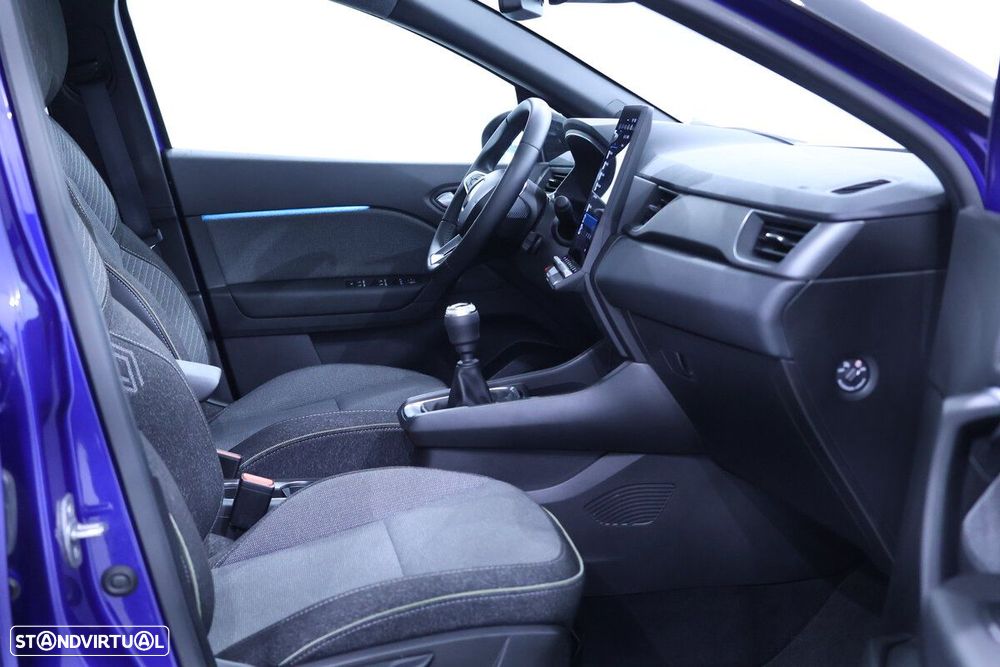 Renault Captur - 22
