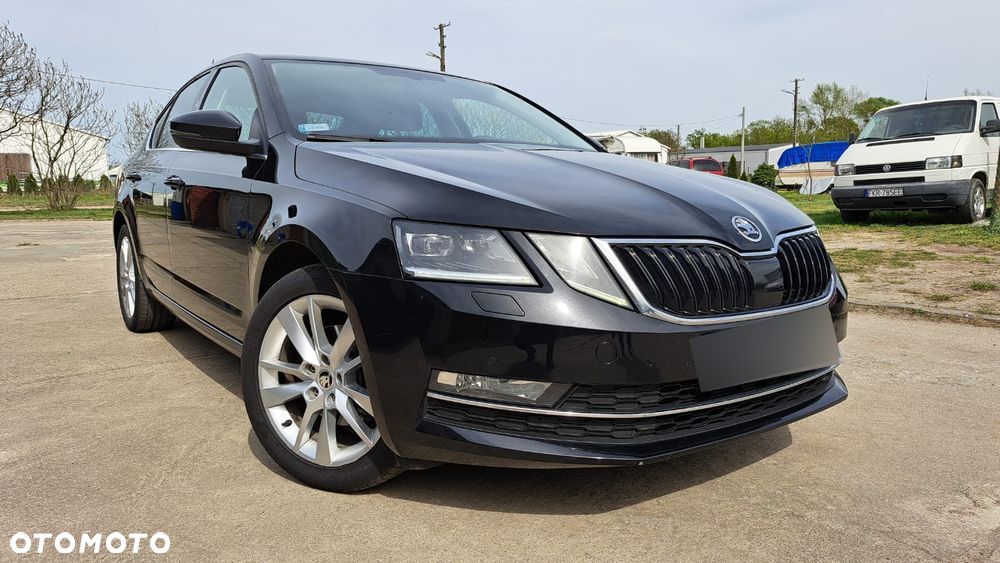 Skoda Octavia - 1