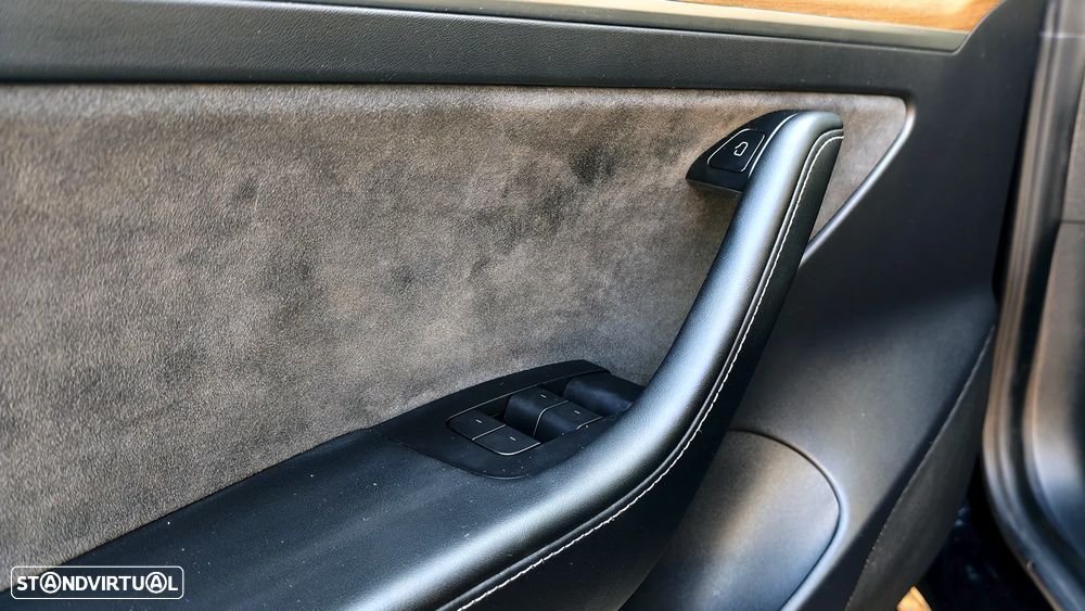 Tesla Model 3 Performance Dual Motor AWD - 12