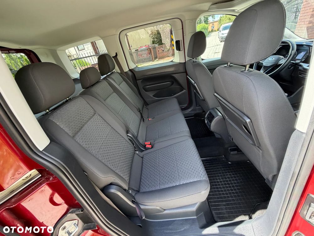 Ford Tourneo Connect 2.0 EcoBlue Titanium - 33