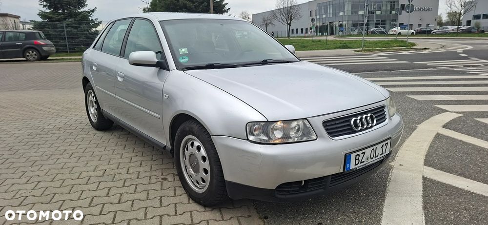 Audi A3 Sportback 1.6 Ambition - 2