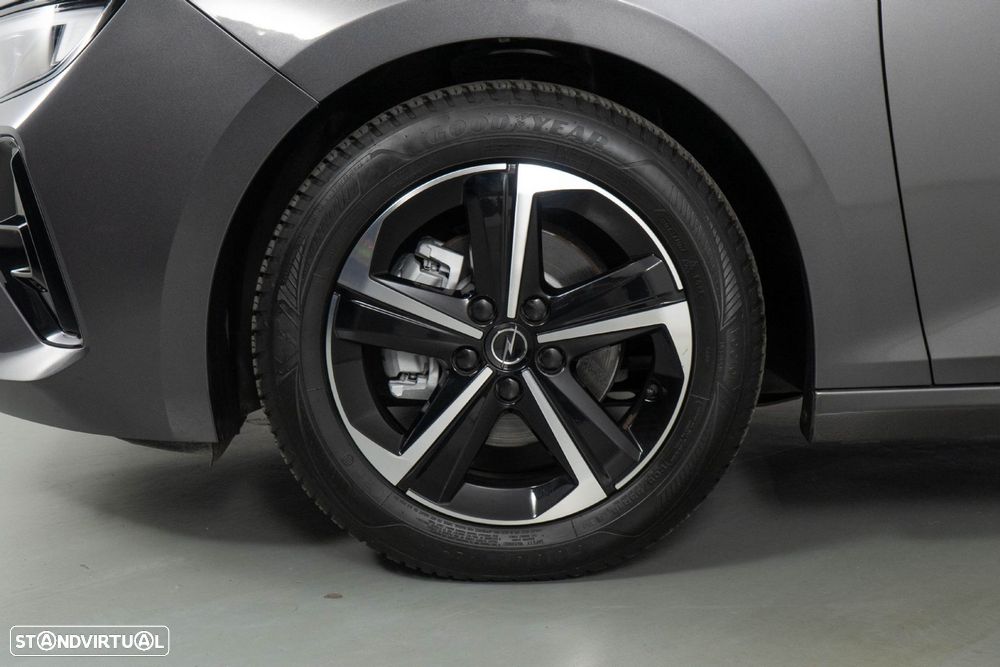 Opel Astra 1.2 T GS Aut. - 19