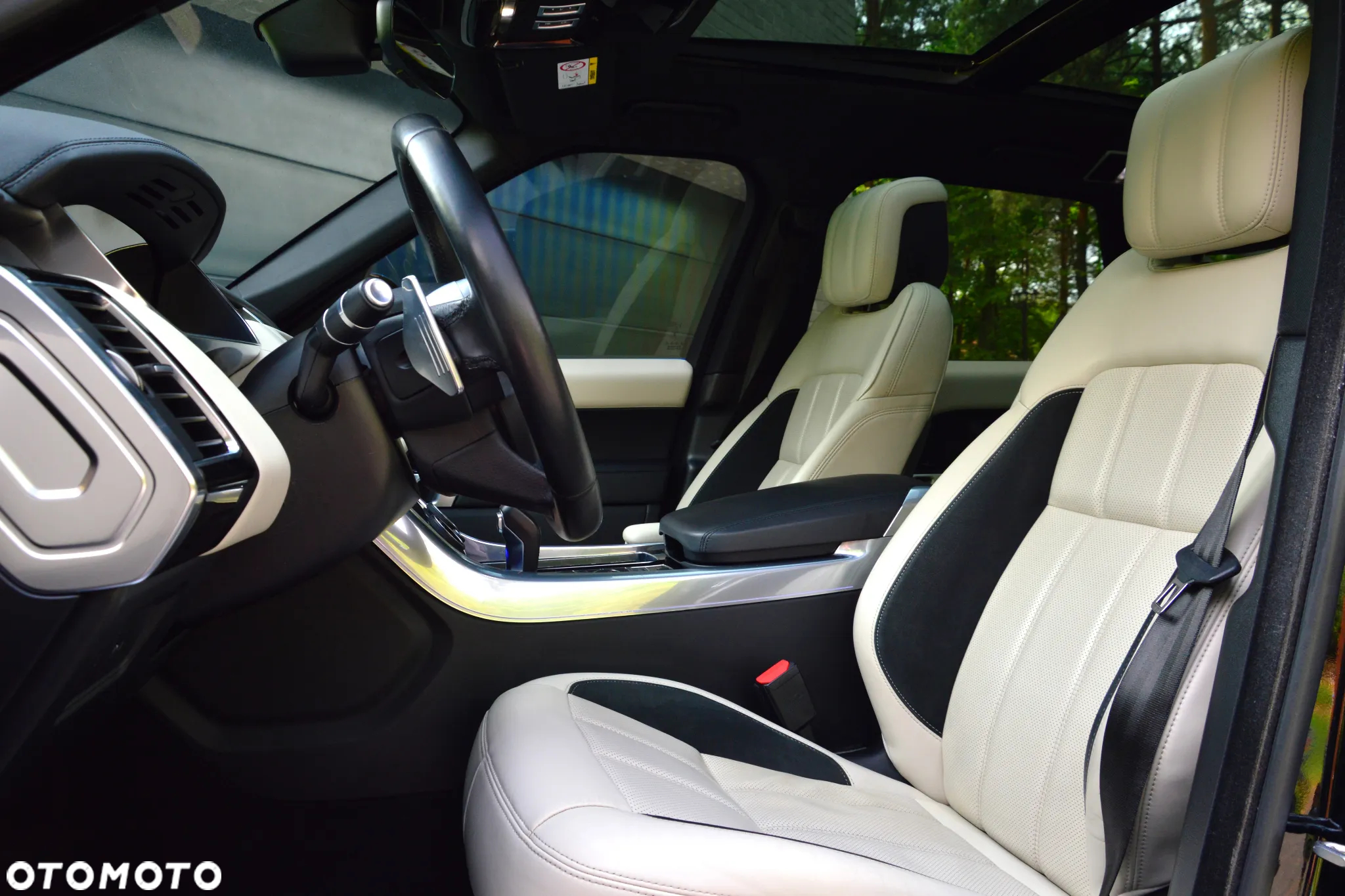 Land Rover Range Rover Sport S 3.0 SD V6 HSE - 14