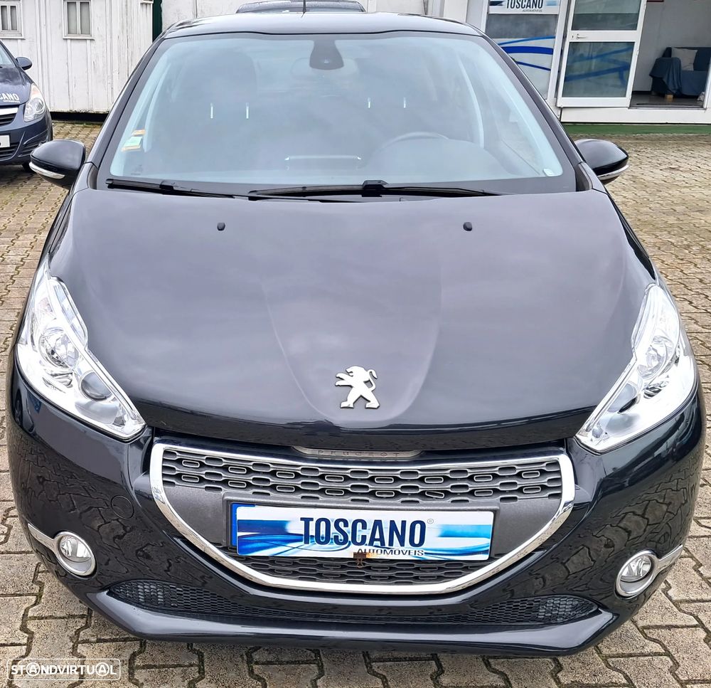 Peugeot 208 1.2 VTi Allure - 19