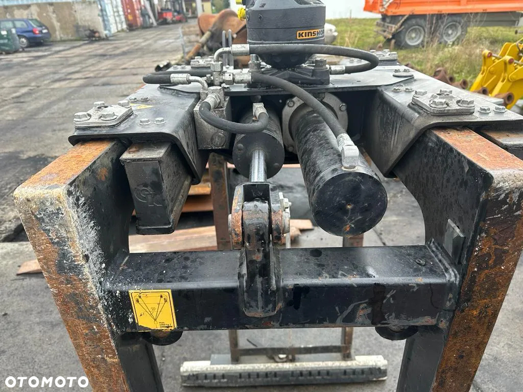 Chwytak do bloczków betonowych i palet - 4