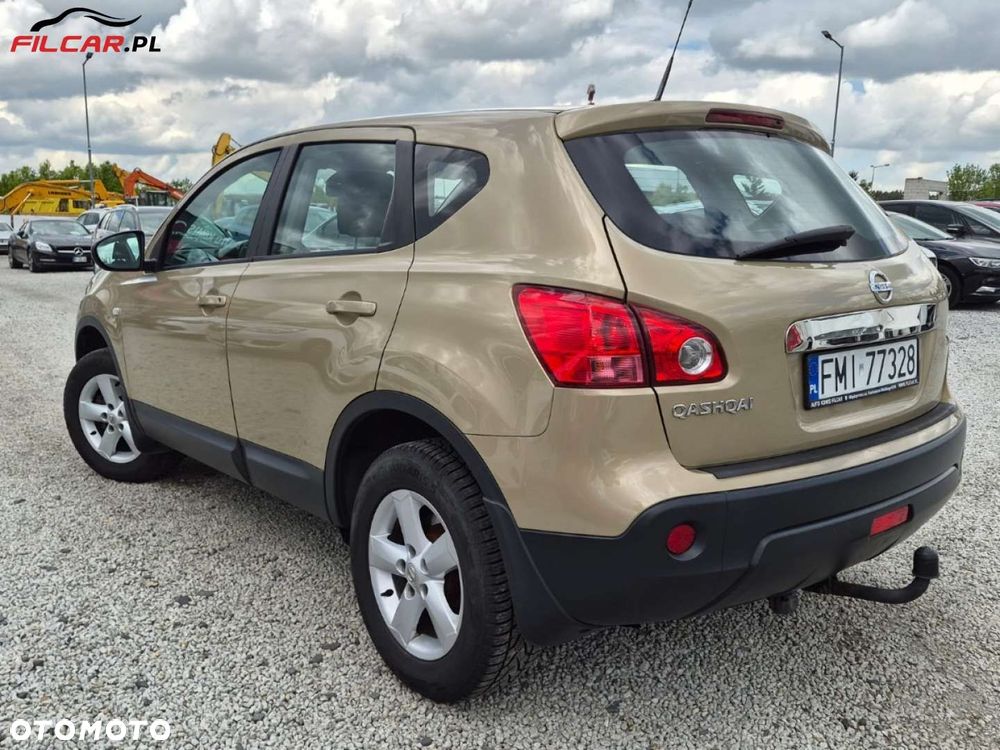 Nissan Qashqai - 4