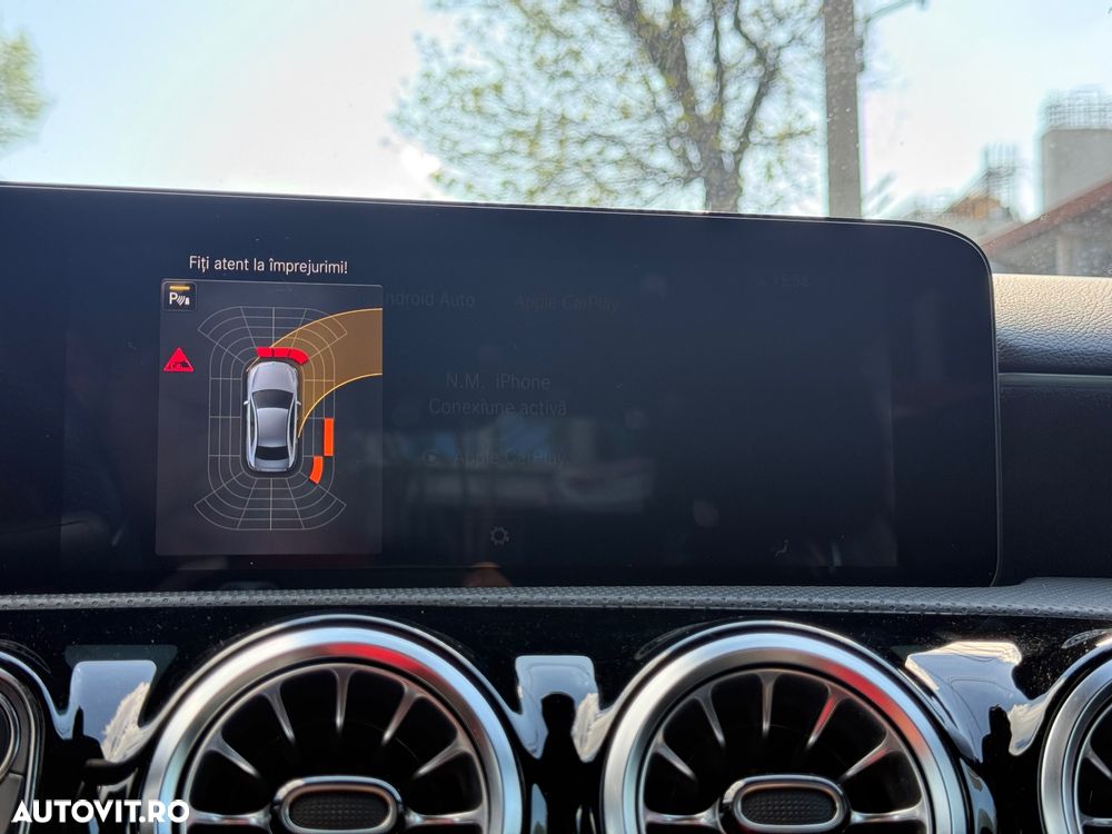 Mercedes-Benz A 250 e 8G-DCT AMG Line - 14