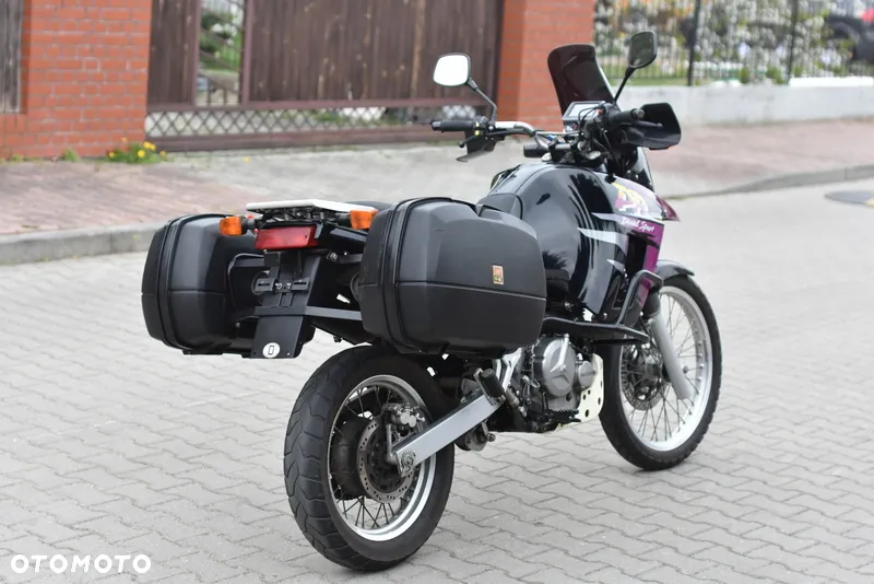 Suzuki DR - 12