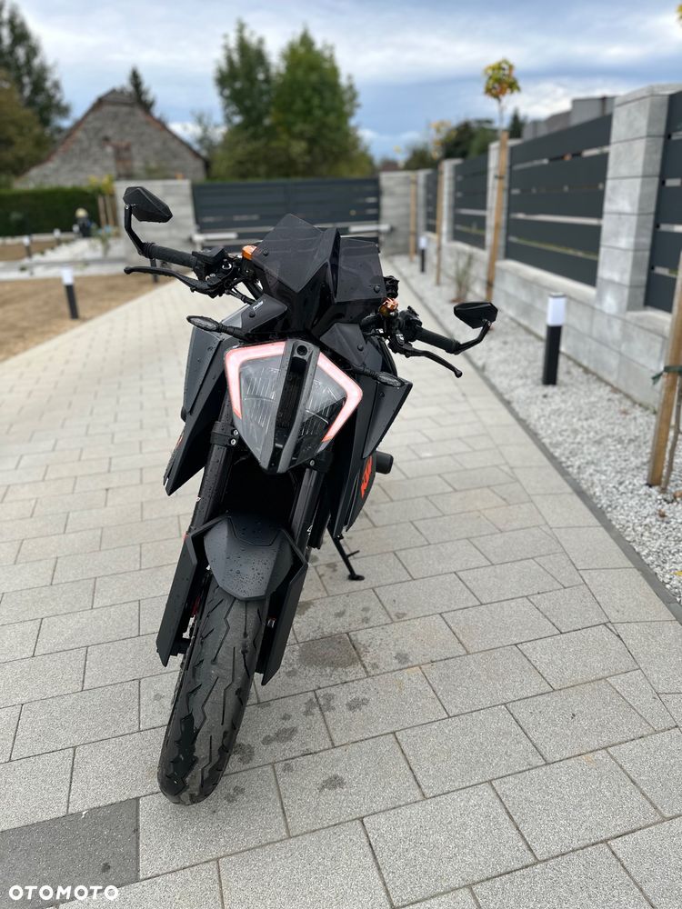 KTM Super Duke - 4