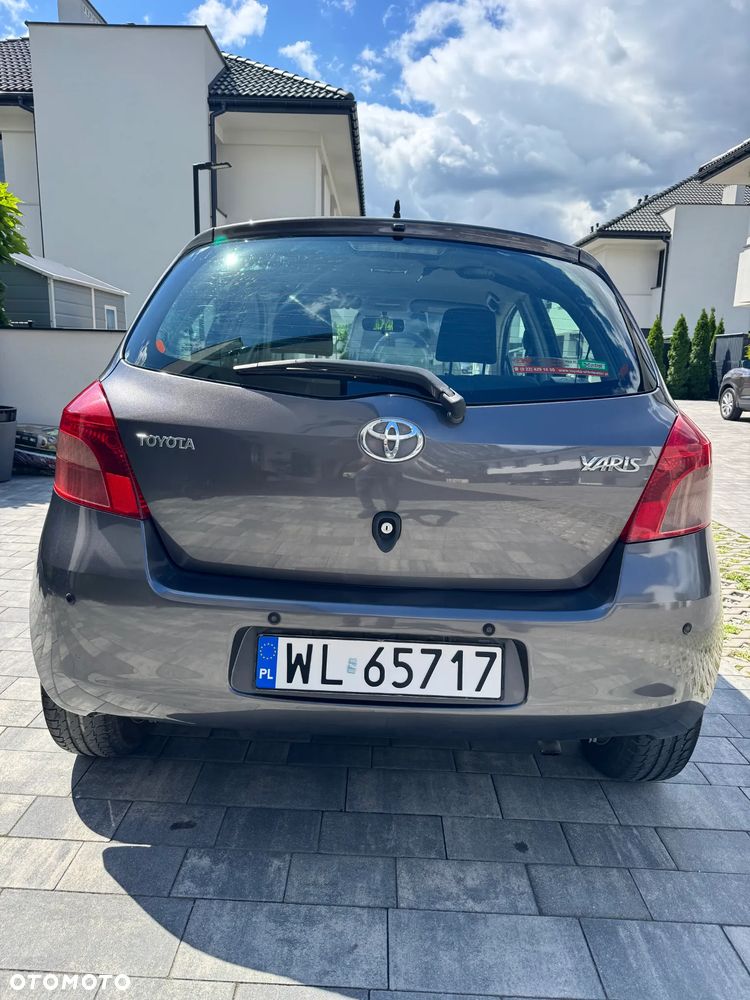 Toyota Yaris 1.3 Luna A/C - 7