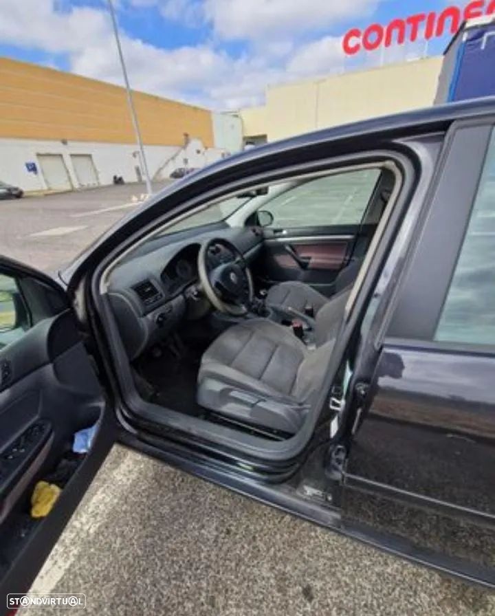 VW Golf - 1