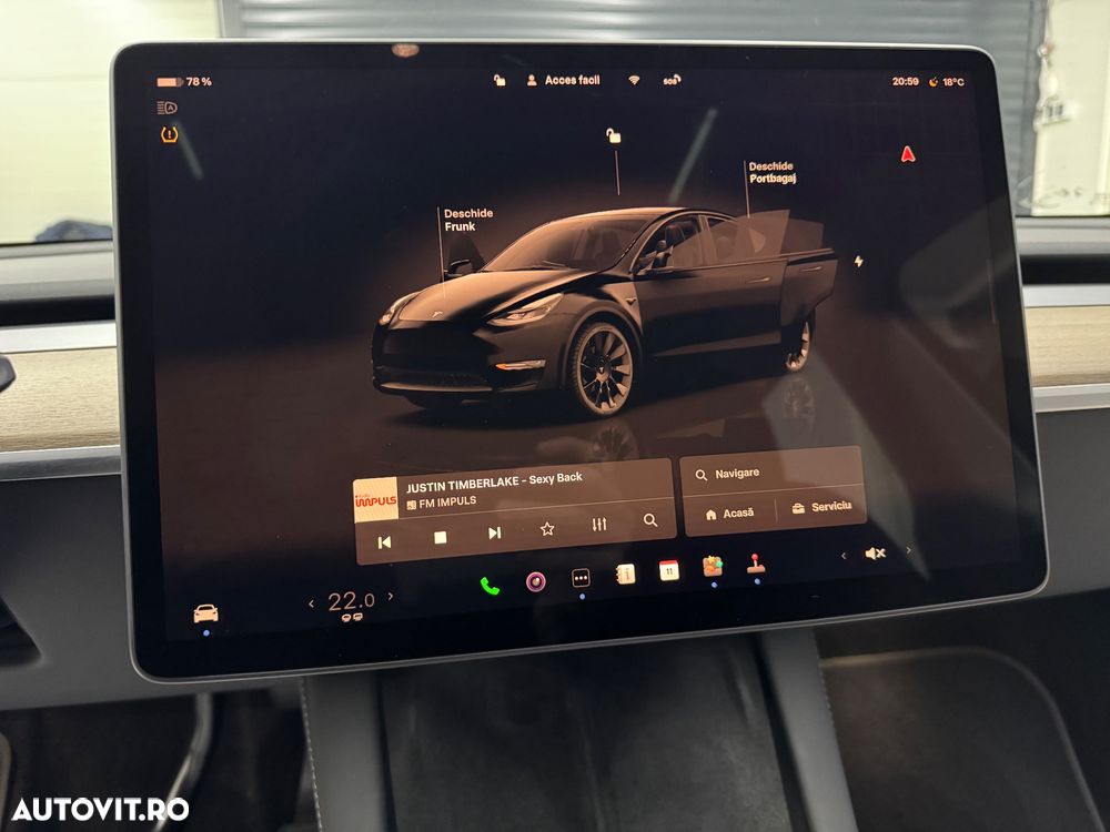 Tesla Model Y Long Range Dual Motor AWD - 18