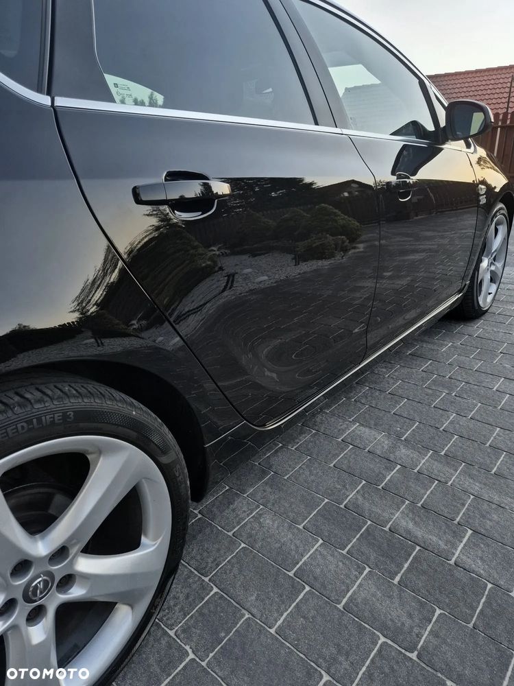 Opel Astra 1.4 T Sport - 35