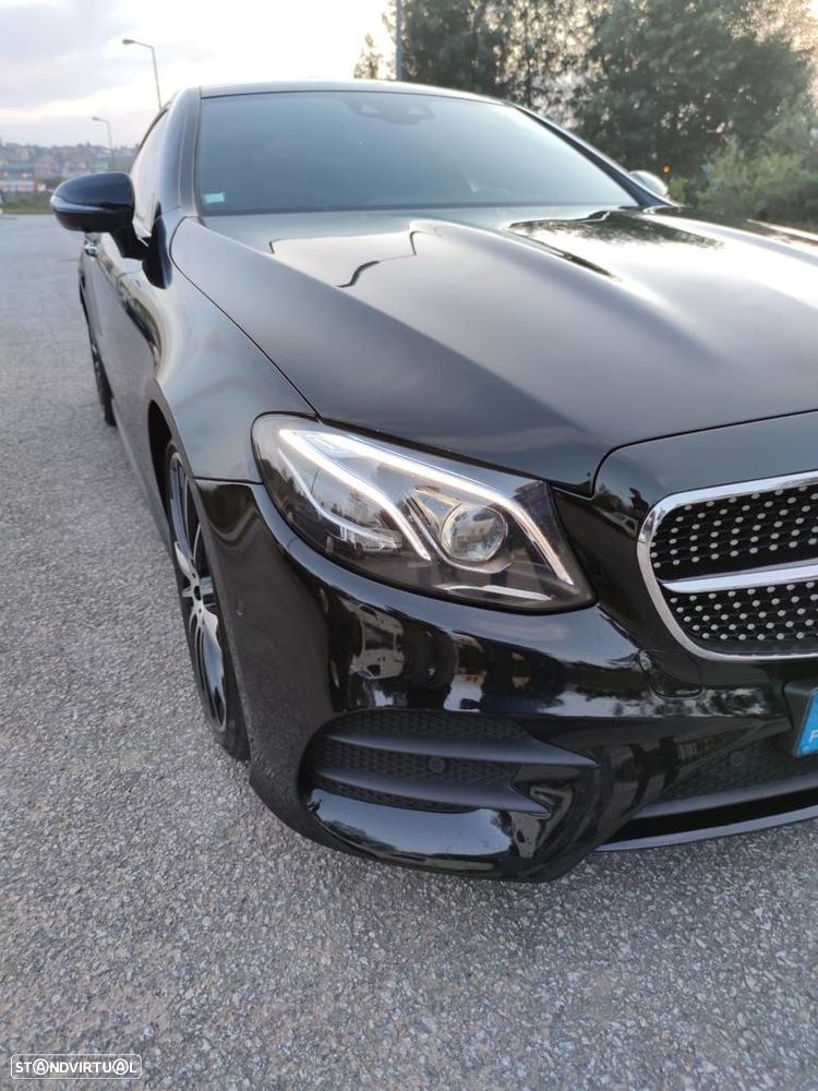 Mercedes-Benz E 300 AMG Line - 3
