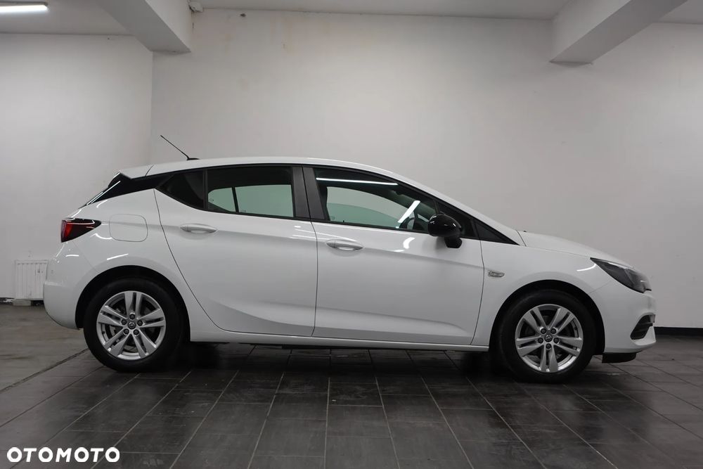 Opel Astra 1.5 D Start/Stop - 11