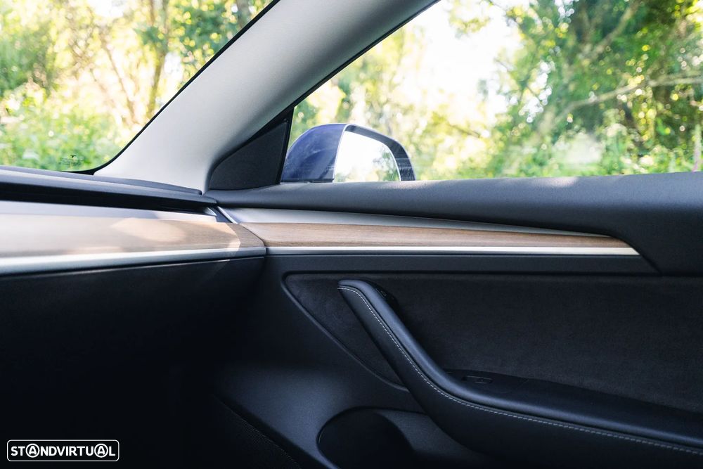 Tesla Model 3 Standard RWD - 36