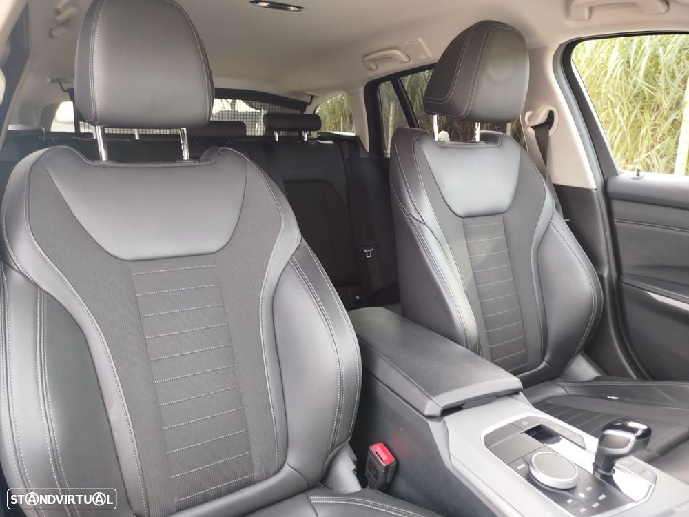 BMW 318 d Aut. Sport Line - 7