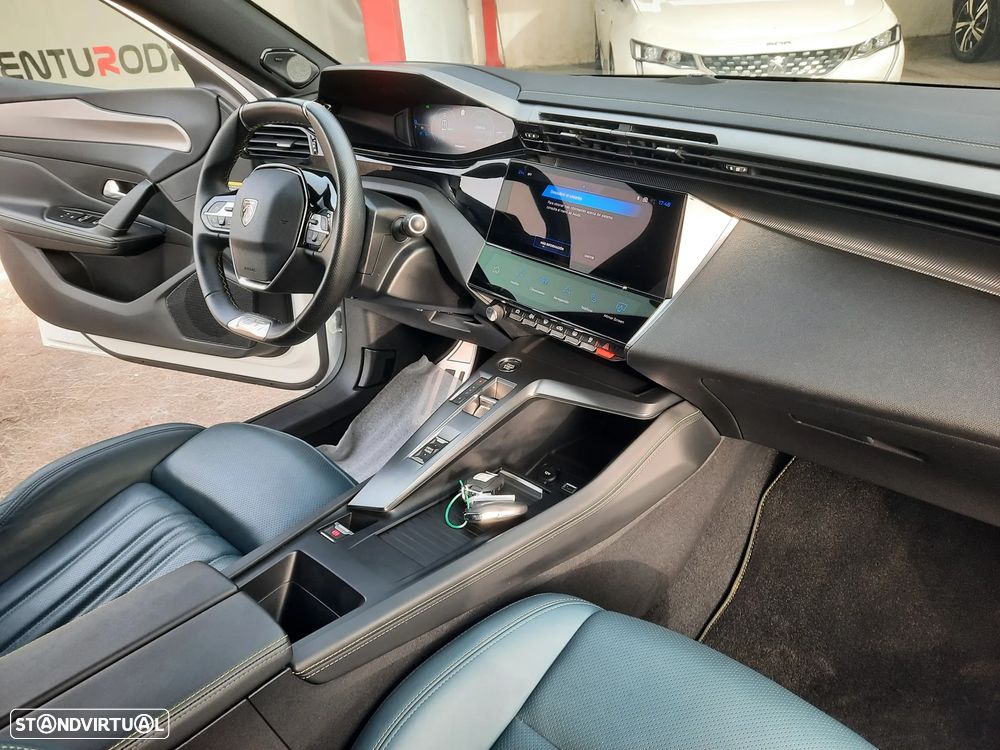 Peugeot 308 SW 1.6 Hybrid GT Pack e-EAT8 - 25