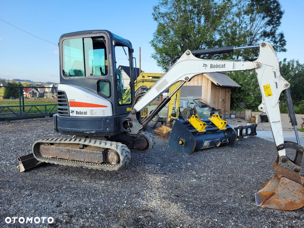 Bobcat E26