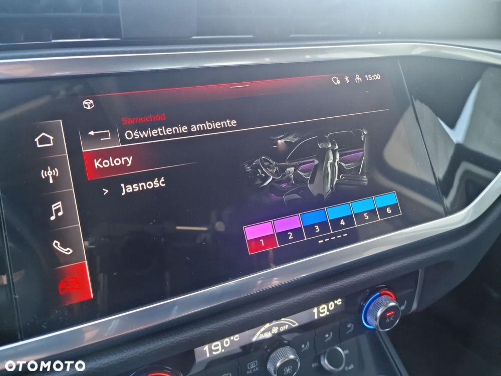 Audi Q3 - 18